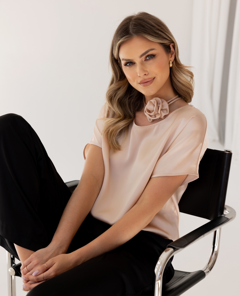 Rosa Choker aus Seide – beige