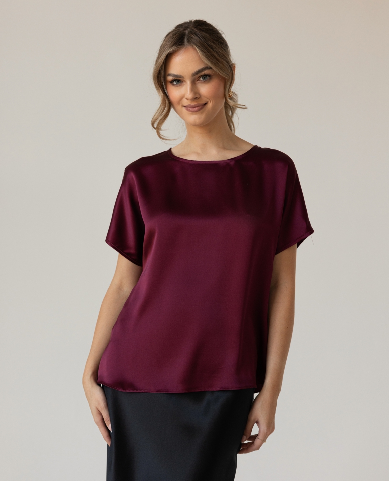T-shirt silk satin burgundy