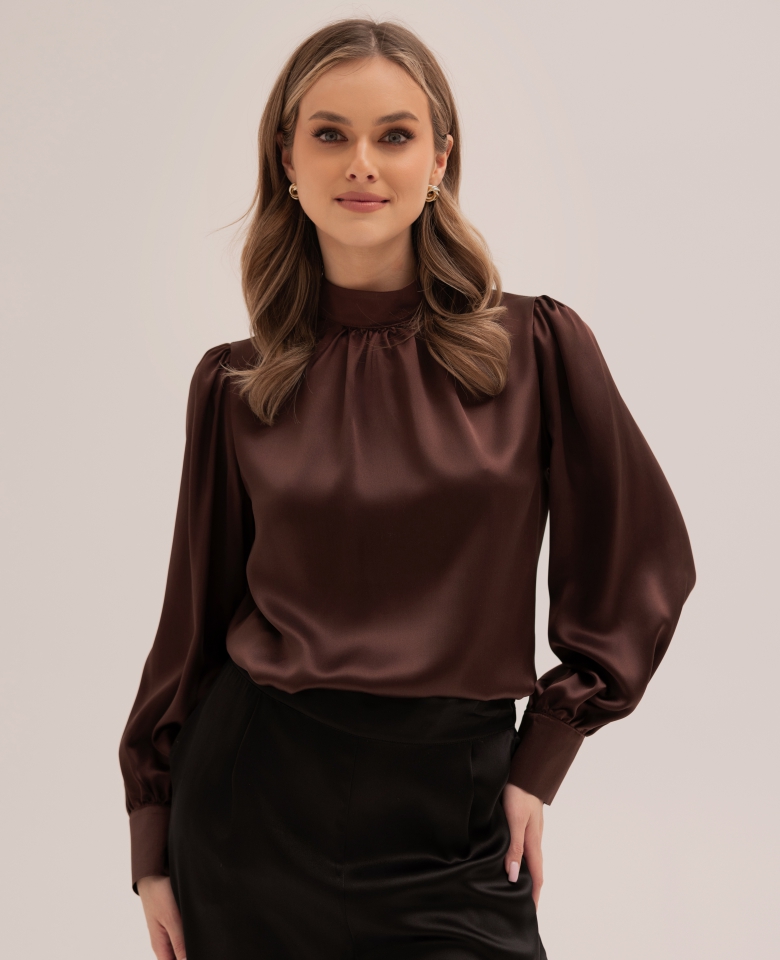 Silk blouse with a half-turtleneck - chocolate